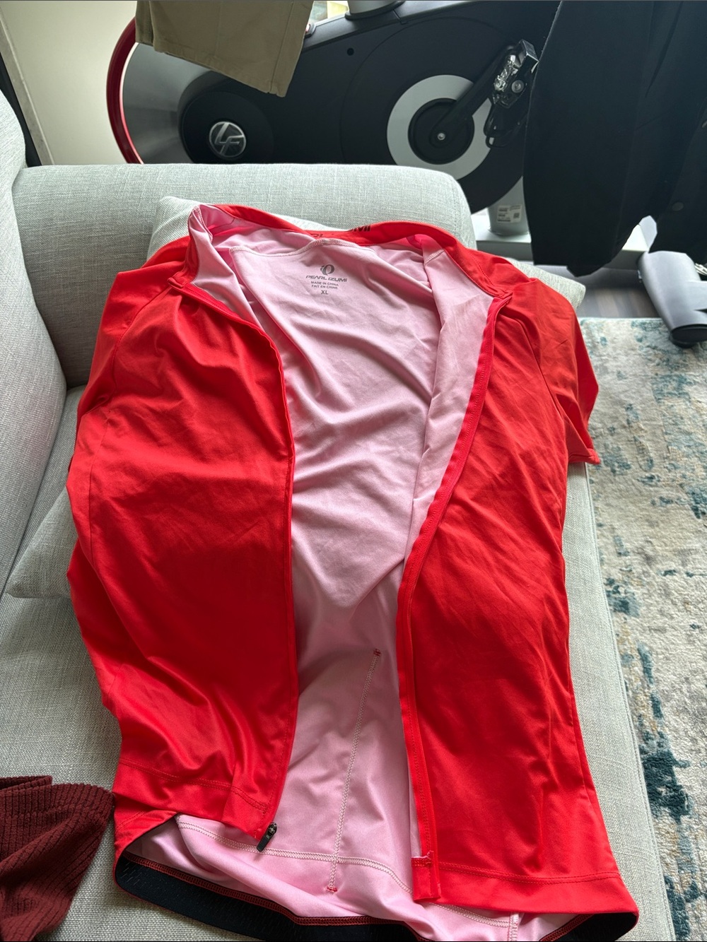 Red Cycling Jersey Men's XL new pearl izumi